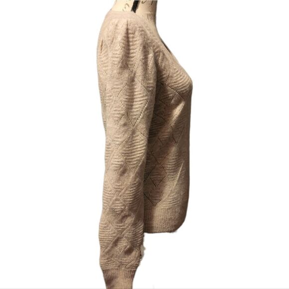 Astr The Label Ladies Diamond Pattern Sweater in Oatmeal - Size XS - Picture 3 of 8